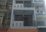 Bán gấp 2 căn nhà: 3 tầng tại gò vấp và 4 tầng tại Tân Bình